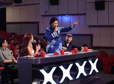 Vietnam’s Got Talent tập 1: Hoài Linh 'nổ bom' ngay đêm đầu tiên