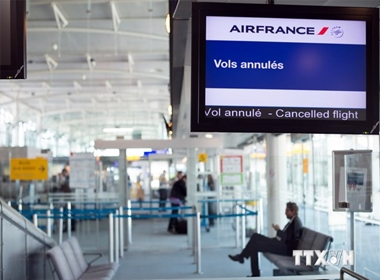 Air France khiến 1.400 hành khách Vietnam Airlines bị ảnh hưởng