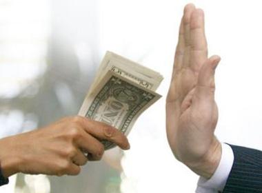 Vì sao phải có quy định cấm cựu quan chức ‘kinh doanh buôn bán’?