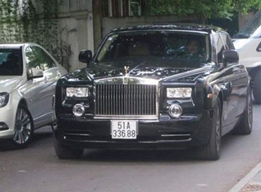Rolls-Royce Phantom Rồng 40 tỷ đồng của bầu Kiên