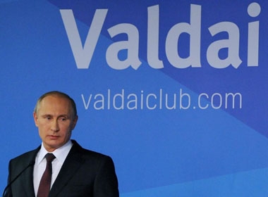 Tổng thống Nga Vladimir Putin phát biểu tại câu lạc bộ Valdai 