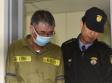 Thuyền trưởng Lee Joon-seok trong phiên toà ngày 27/10