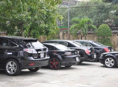 Các siêu xe bị công an TP. Đà Nẵng tịch thu sung công quĩ do vi phạm pháp luật.