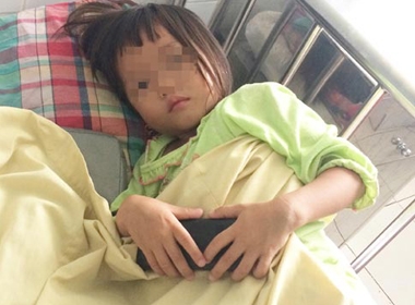 Bé gái 4 tuổi nhiễm sán lá gan vì ăn thịt bò tái