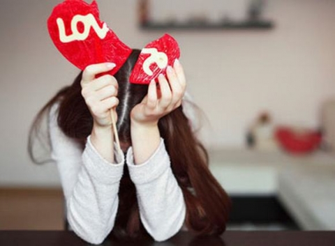 Đánh ghen trên facebook: Hãy cho tình yêu xác suất rủi ro!