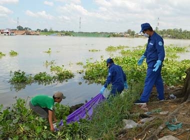 Phát hiện thi thể bé gái 3 tuổi đang phân huỷ trên sông Sài Gòn