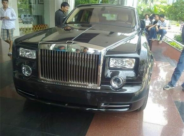 'Tung tích' Rolls Royce Phantom Rồng 35 tỷ thứ 4 của Việt Nam