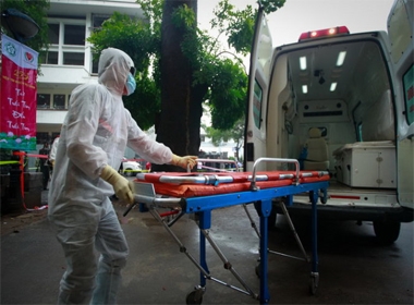 Hà Nội diễn tập điều trị bệnh nhân Ebola