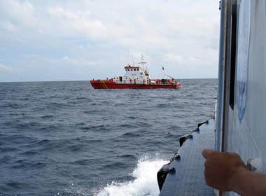 Cơ hội sống sót của các thuyền viên đang cạn dần