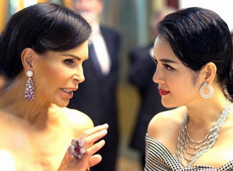 Show thời trang của Lý Nhã Kỳ: Nhanh, mạnh nhưng còn hụt hẫng!