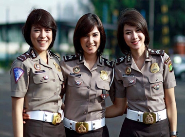 Các nữ cảnh sát Indonesia