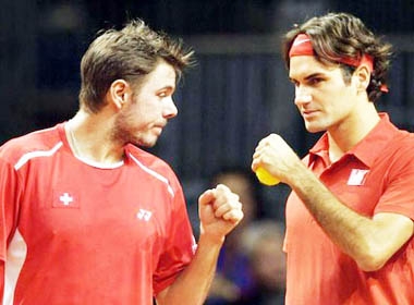 Roger Federer làm lành với Wawrinka: Vì tình bạn, vì Davis Cup