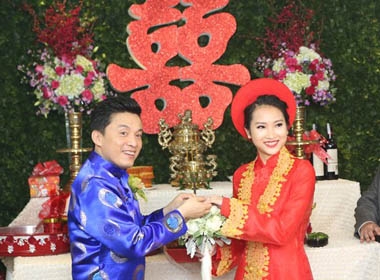 Toàn cảnh đám cưới lần 2 của Lam Trường