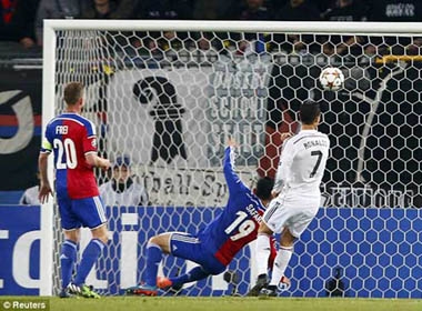Basel – Real: Ronaldo tiến vào lịch sử