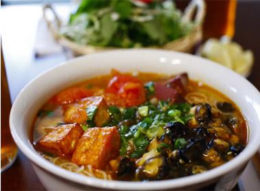Những quán bún ốc ngon nhất Hà Nội