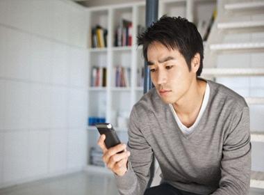 Không nghe điện thoại là chồng nghĩ tôi đi khách sạn với người khác