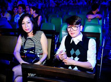 Những sao nam không ngại khoe người tình nhiều tuổi