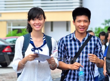 Thí sinh dự thi đại học năm 2014