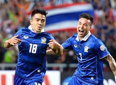 Hạ Philippines 3-0, Thái Lan đoạt vé vào chung kết AFF Suzuki Cup 2014