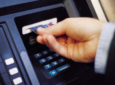 Hôm nay (12/12), chính thức phạt 15 triệu đồng nếu ATM hết tiền