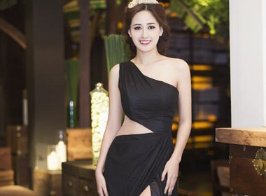 Mai Phương Thúy diện váy cut-out đẹp tựa nữ thần