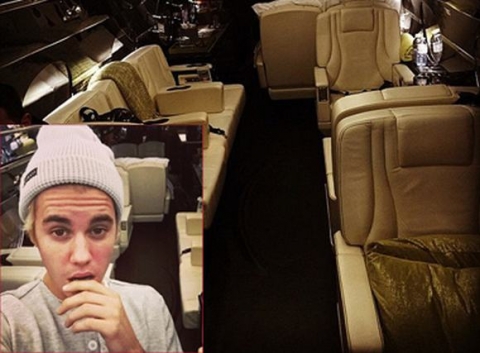 Justin Bieber 'chơi trội' mua hẳn phi cơ riêng làm quà giáng sinh cho mình