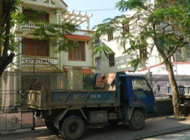 Nghi vấn cụ bà 70 tuổi mất tích và thi thể chết cháy trước nhà cán bộ phường