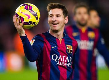 Ronaldo vắng mặt trong đội hình xuyên thế kỷ của Ro béo