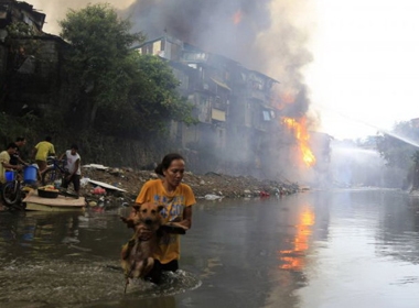 Hỏa hoạn ngày năm mới ở Philippines khiến 10 người tử vong 