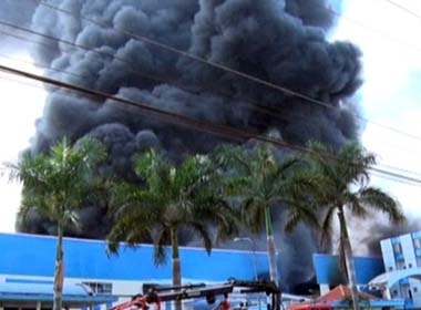 Cháy lớn tại Khu công nghiệp Tân Đức, tỉnh Long An