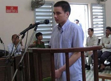 Hồ Duy Hải tại phiên tòa sơ thẩm ngày 29/11/2008
