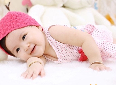 10 tiêu chuẩn của một em bé khỏe mạnh lúc mới sinh 