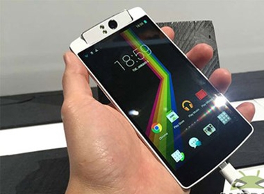 Oppo định kiện Polaroid Selfie vì 'nhái' N1