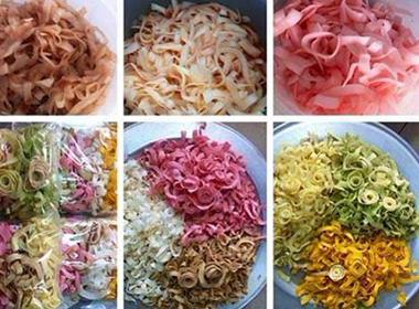 Dân công sở 'suy kiệt' vì chạy đua kiếm tiền tiêu Tết