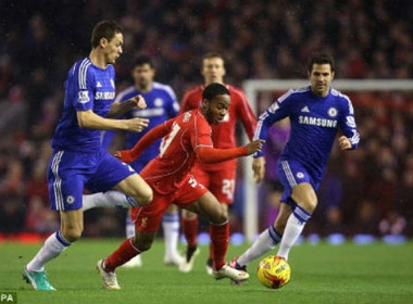 Thibaut Courtois tỏa sáng, Chelsea cầm chân Liverpool