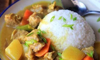 Cà ri bò khoai tây ngon miễn chê