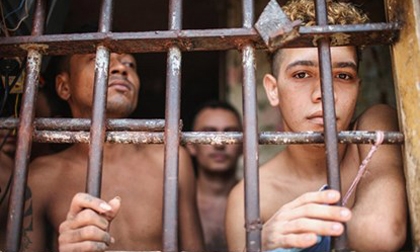 Cuộc sống bên trong nhà tù ‘chết chóc’ nhất Brazil