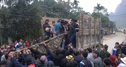 Sập hầm trên 'Đồi Tỷ', 3 người chết ngạt