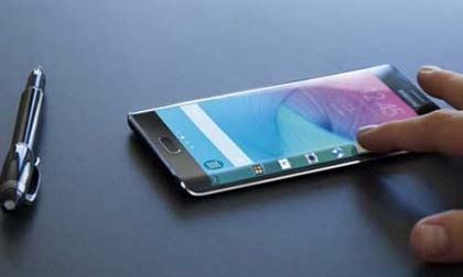 Chính thức: Galaxy S6 sẽ có hai phiên bản, trong đó một phiên bản cong về hai bên