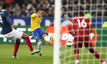 Pháp 1-3 Brazil: Neymar, Oscar nhấn chìm Stade de France