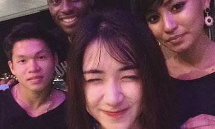 Công Phượng hẹn hò Hòa Minzy trước ngày lên tuyển đấu Man City