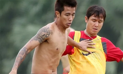 Những hình xăm ấn tượng và ý nghĩa của sao bóng đá Việt