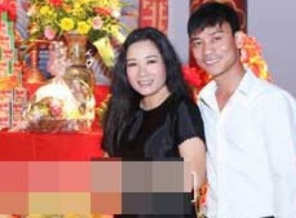 dam-cuoi-con-trai-che-linh2