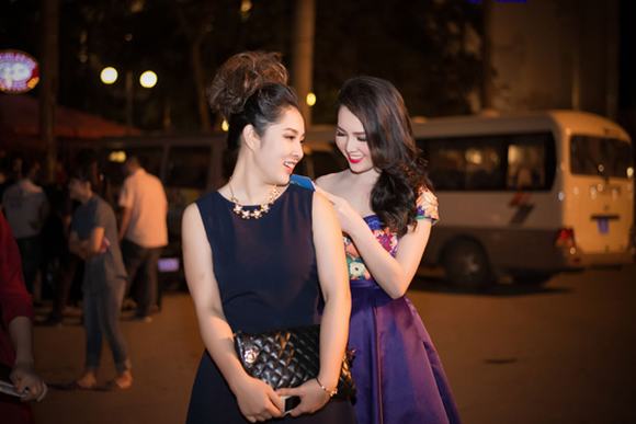 thuy-van-truong-thi-may-tham-gia-gio-trai-dat17