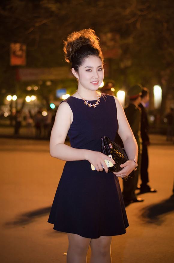 thuy-van-truong-thi-may-tham-gia-gio-trai-dat30
