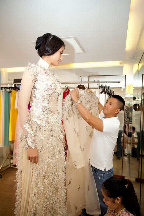 truong-thi-may-thu-ao-dai-4