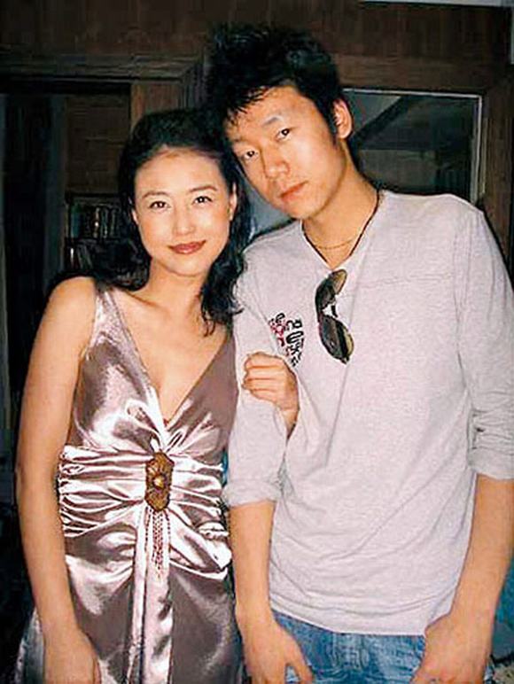 my-nhan-hoa-ngu-yeu-phi-cong-tre4