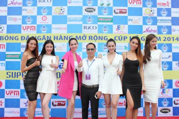 dan-mau-khai-mac-cup-ho-guom-29