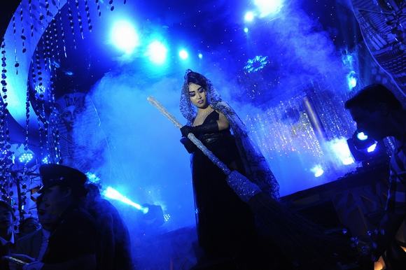 bua-tiec-halloween-cua-sao-17