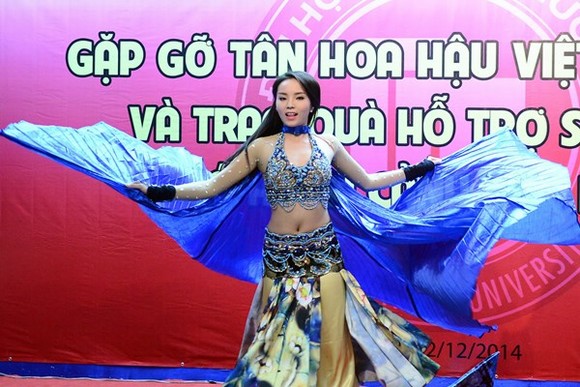 hoa-hau-ky-duyen-ve-tham-truong-5